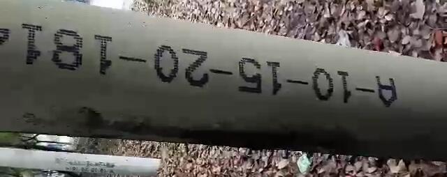 1677215548839045120.jpg R.jpg